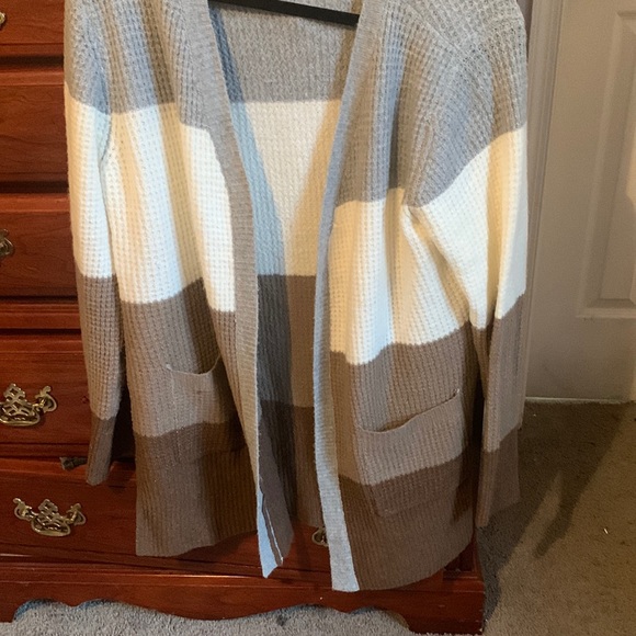 Multiple color cardigan - Picture 2 of 2